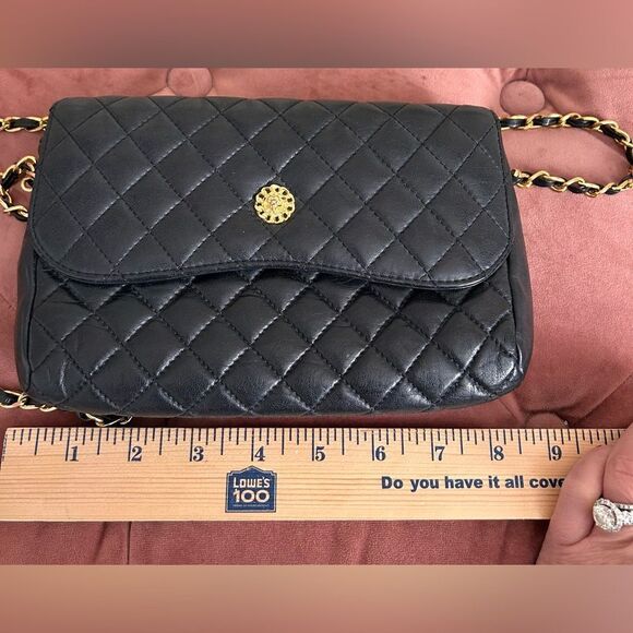 Fion Quilted Black Crossbody Black Bag EUC - Picture 6 of 10